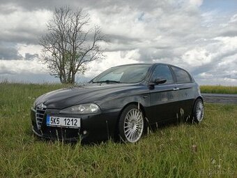 Alfa Romeo 147 facelift 1.9 JTDm 88 kW, r. 2007, STK 04/27