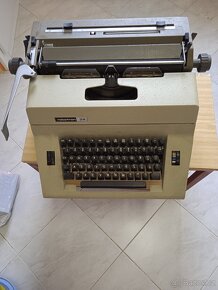 Psací stroje - 1