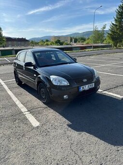 Kia Rio 1.4 71 kW 2008