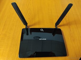 Router TP-Link Archer MR200