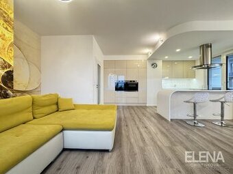 Pronájem bytu 4+kk 128 m² Zvěřinova, Praha - Strašnice