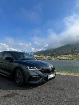 Škoda Octavia IV RS TSI - LIFTBACK