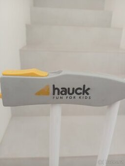Dětské zábrany na schody Hauck