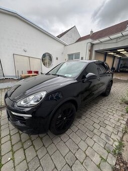 Porsche Cayenne S 4.2 V8