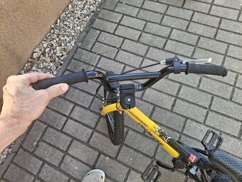 Dětsko kolo Specialized - 16 palců