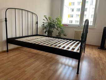 Ikea postel