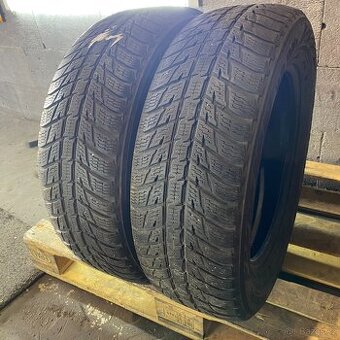 Zimní pneu 215/65 R17 103H Nokian 5mm