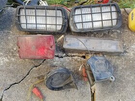 Staré světla, mlhovky, osvětlení SPZ, houkačky