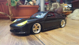 Predam model Porsche 911 996 tuning v mierke 1:18