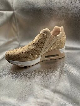 Dámské stylové boty