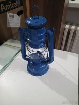 Petrolejová lampa Meva