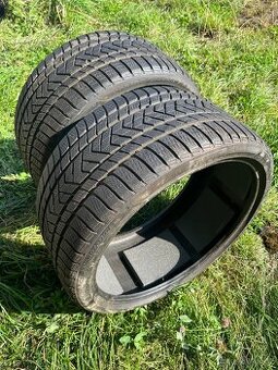 Pneu 285/30 R 21