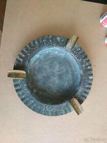 Prodam stary popelnik