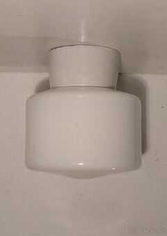 porcelánová lampa, lampička, lustr, bílé stínidlo
