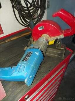 Vrtačka narex s pilou