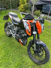 KTM Duke 200