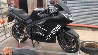 Triumph Sprint ST 1050 sprint st 1050