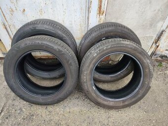 17"zánovní sada letních pneu Nexen 215/60/17 4000Kč/4ks