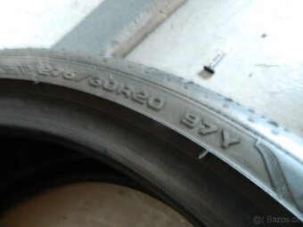 275/30r20 97y