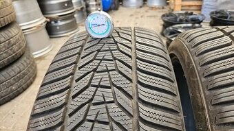 2x Zimní Pneu 225/40 R18 Hankook 2023