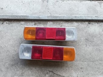 Zadní světla škoda 110r 100 110