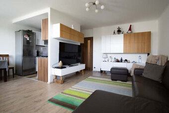 Pronájem bytu 3+1 71,2 m² Kuželova, Praha - Letňany