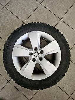 Prodám ORIGINÁLNÍ disky 15" na Fabii III + Pneu Pirelli