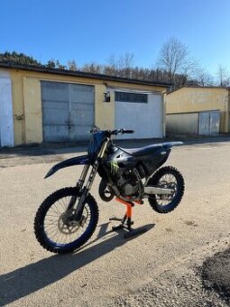 Yamaha yz 125 r.v.22