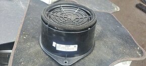 Zadni reproduktor bose audi a6 4f audi q7 4L