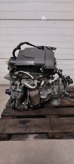 Motor Toyota Yaris