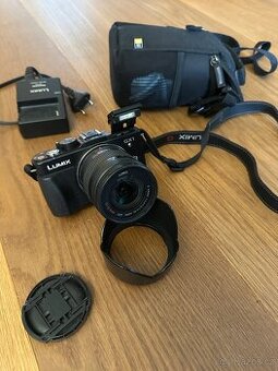 Panasonic Lumix GX1 + objektiv 14–45 mm + příslušenství