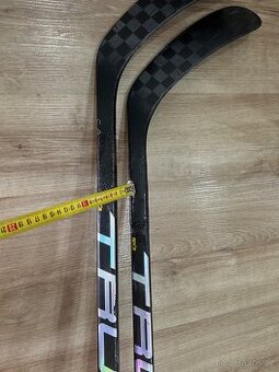 ✅ 2 x - ĽAVÁ TRUE CATALYST 9x3 - P92 - 75 FLEX - 182-4 CM ✅