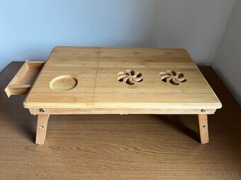 Stolek na notebook - bambus