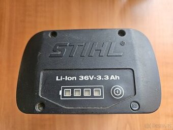 Akumulátor STIHL AP120 + nabíječka STIHL AL 100/300