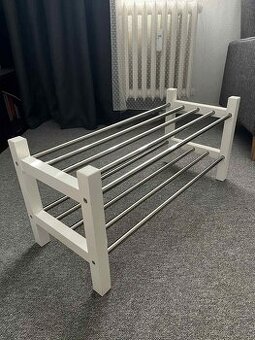 Moderní botník Tjusig