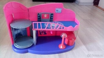 Domeček pro panenky - 1