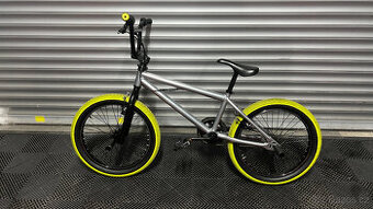 kolo bmx 20 wipe 500 jako nové