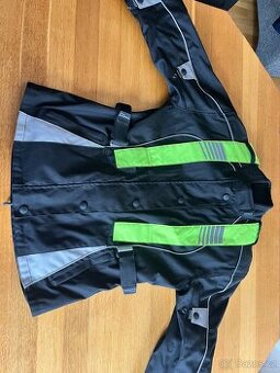 Motorkářská bunda