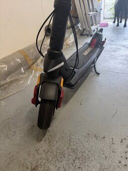 Elektrokoloběžka Ducati PRO III