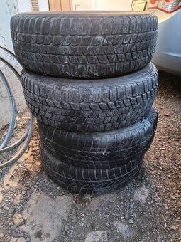 Prodám sadu kol 175/65 R14 zimní