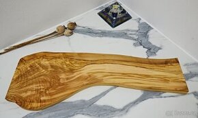 Olivové prkénko nepravidelné