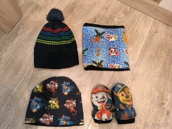 Čepice, rukavice a nákrčník vel.104