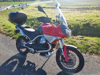 Moto Guzzi Stelvio 1200