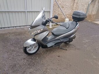 Suzuki Burgman 125i CZ Doklady v ceně