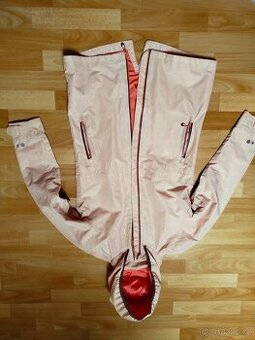 Krásná nepromokavá bunda-parka vel.158