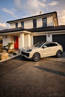 PORSCHE CAYENNE GTS - LARTE ÚPRAVA