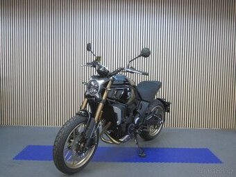 CFMOTO 700CL-X Heritage model 2025