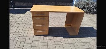 Psací stůl - od truhláře, na míru.