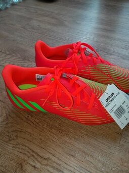 Kopačky Adidas vel.40 2/3 NOVÉ