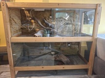 Prodám terárium